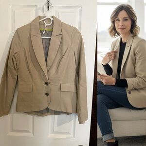 Willow & Clay Tan Linen Blend Blazer Jacket Women’s Size 8 Tailored Workwear